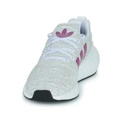 adidas Originals - SWIFT RUN 22 J