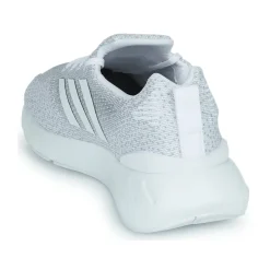 adidas Originals - SWIFT RUN 22