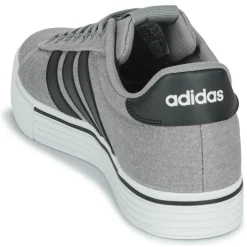 Adidas Sportswear - DAILY 4.0