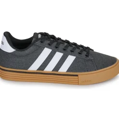Adidas Sportswear - DAILY 4.0