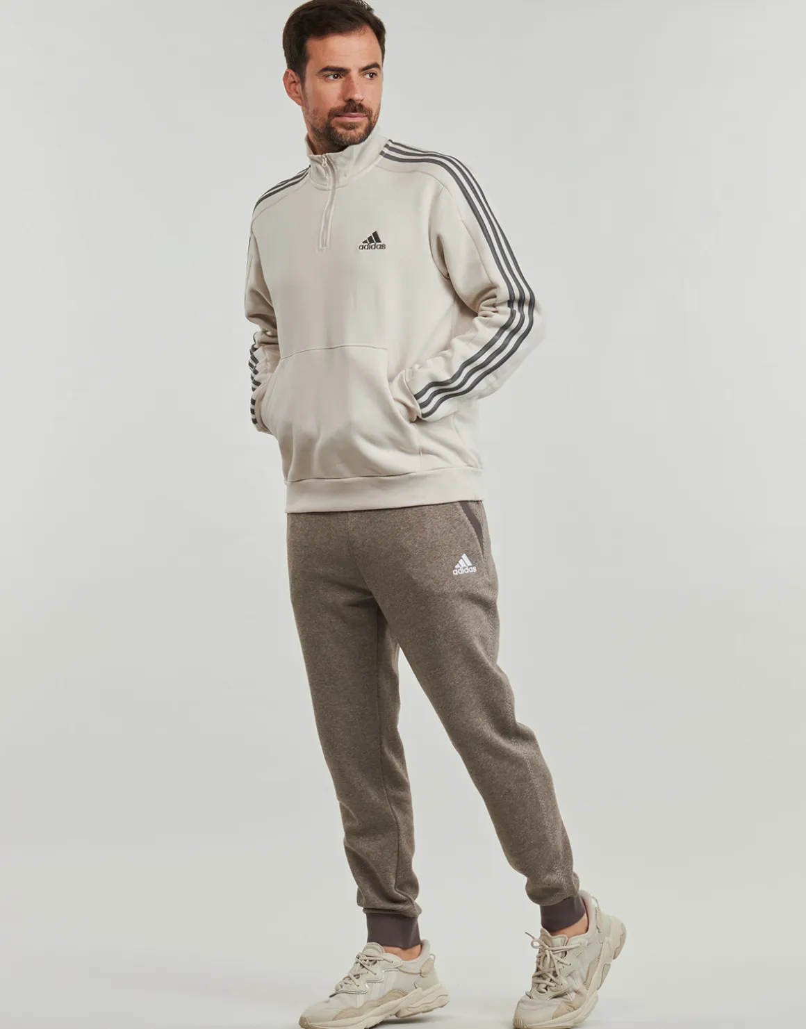 Adidas Sportswear - Essentials Fleece 3-Stripes 1/4-Zip Sweatshirt