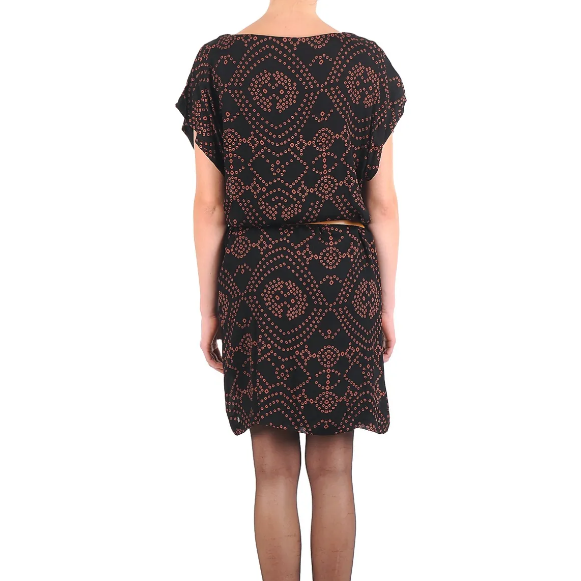 Antik Batik - QUINN