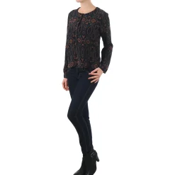 Antik Batik - VEE