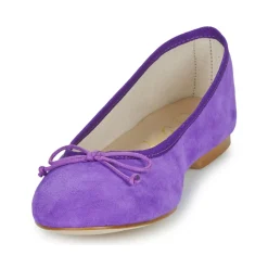 Betty London - VIOLET