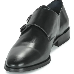 Brett & Sons -