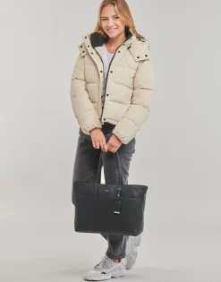 Calvin Klein Jeans - MONOLOGO NON DOWN SHORT PUFFER