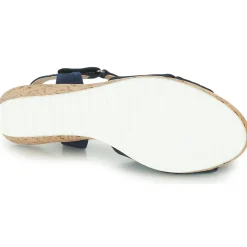 Caprice - 28713-857