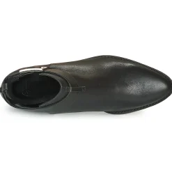 Castaner - GIGI