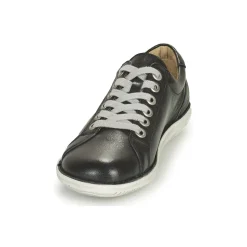 Casual Attitude - OULETTE