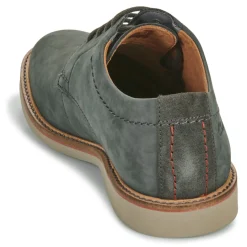 Clarks - ATTICUS LT LACE