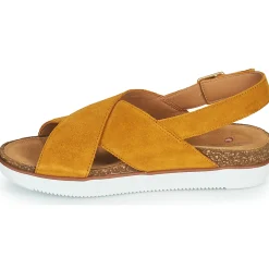 Clarks - ELAYNE CROSS