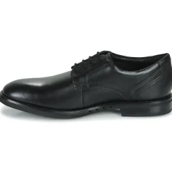Clarks - UN HUGH LACE