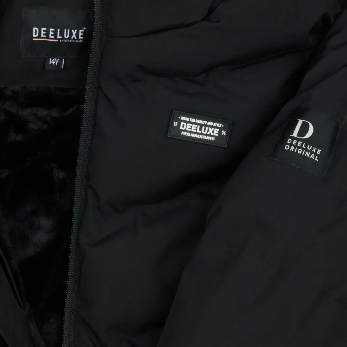 Deeluxe - INTEREST