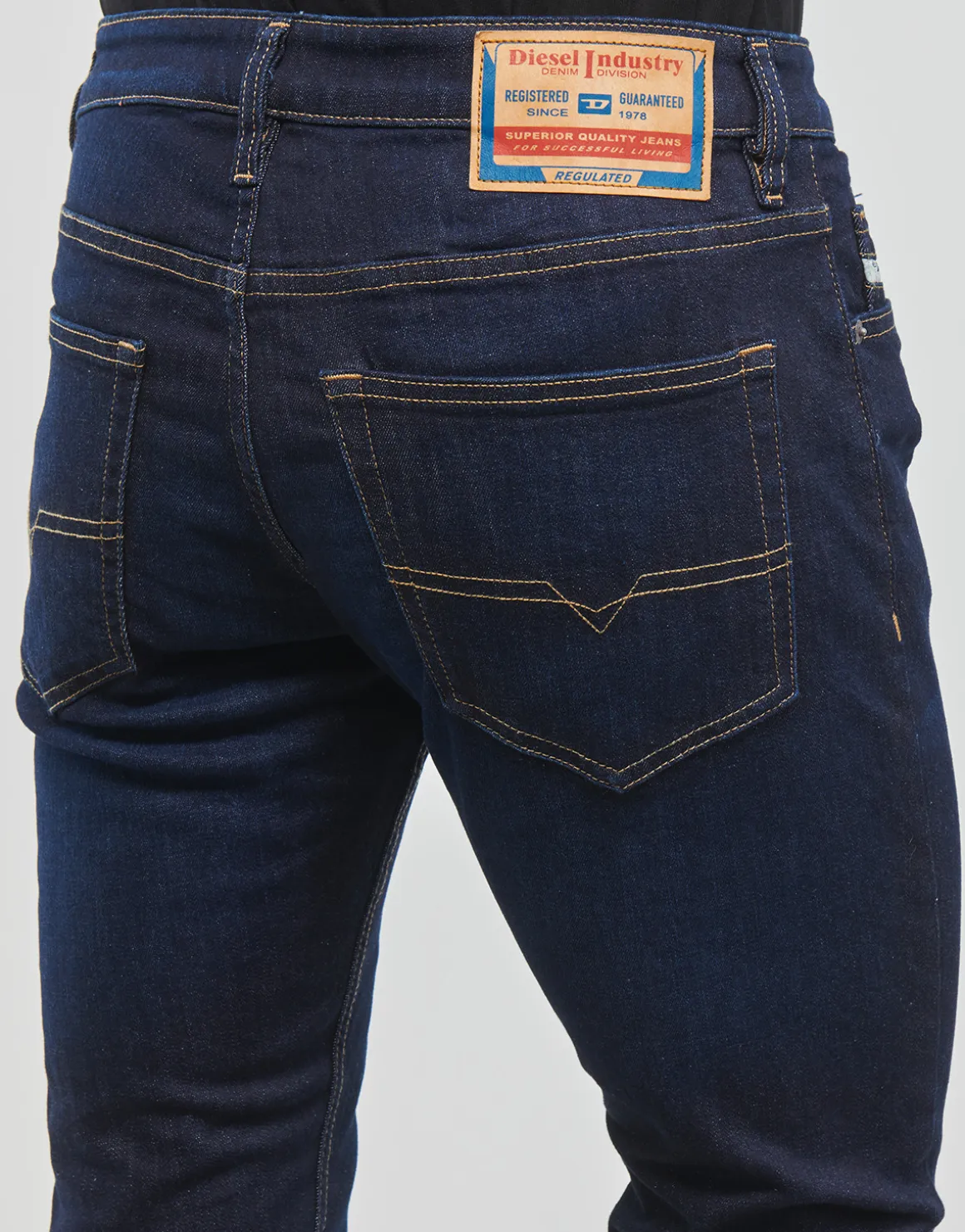 Diesel - D-LUSTER