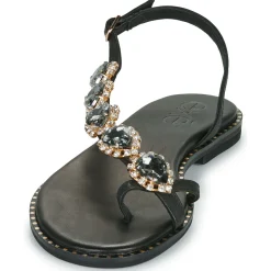 Exé Shoes -