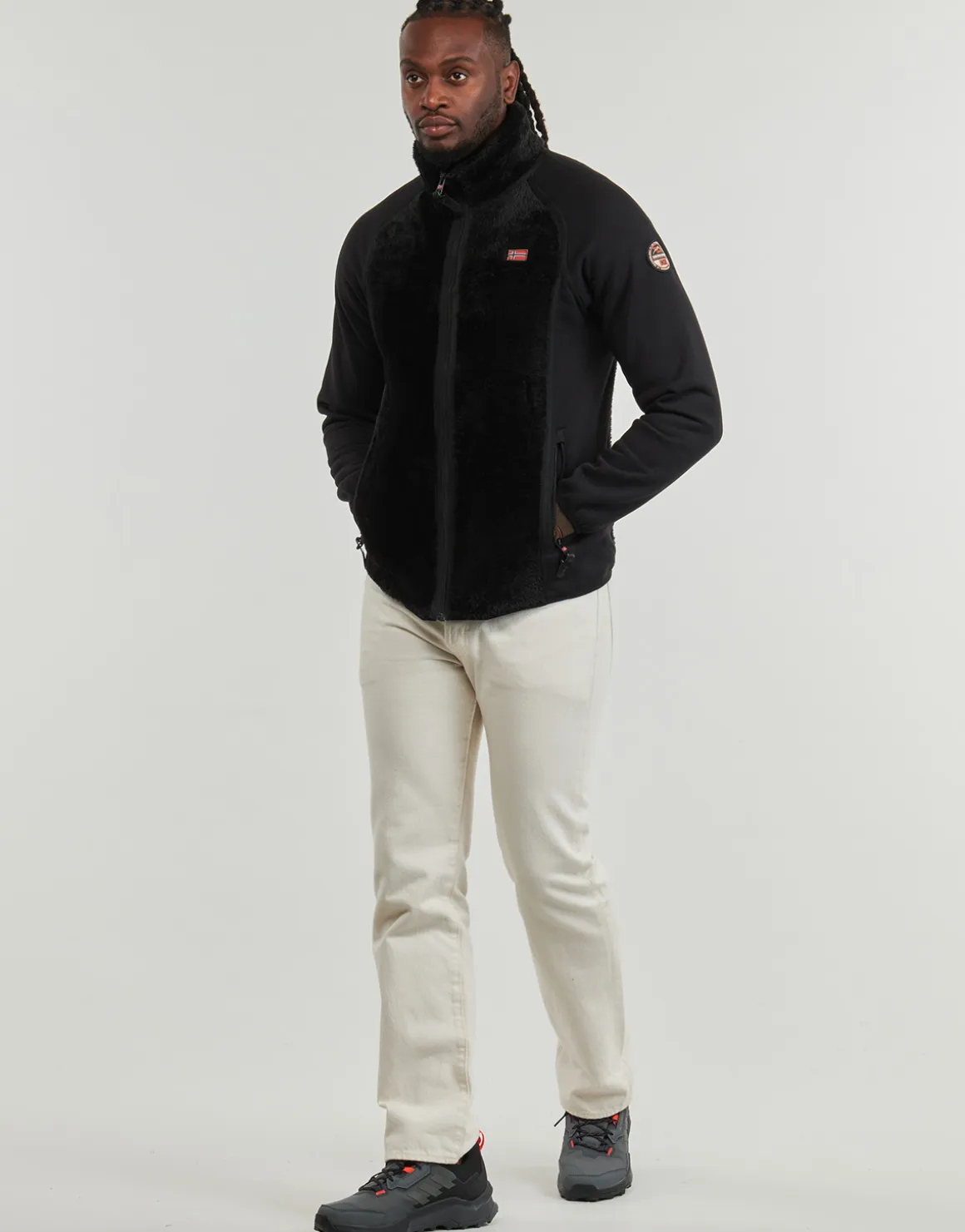 Geographical Norway - TITANOZ