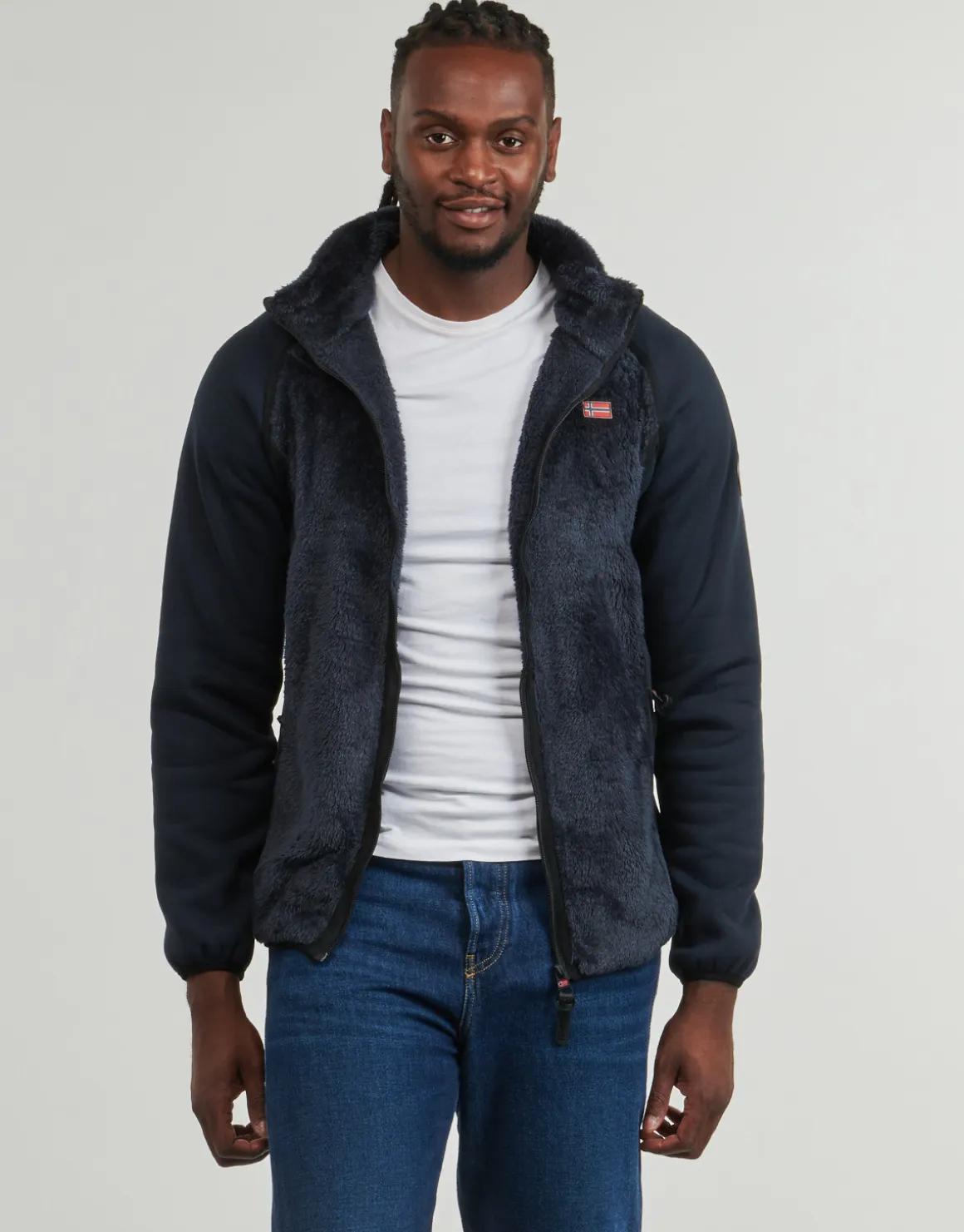 Geographical Norway - TITANOZ