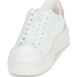 Guess - ELBINA