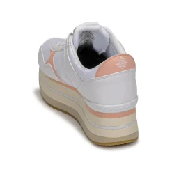 Guess - HINDLE