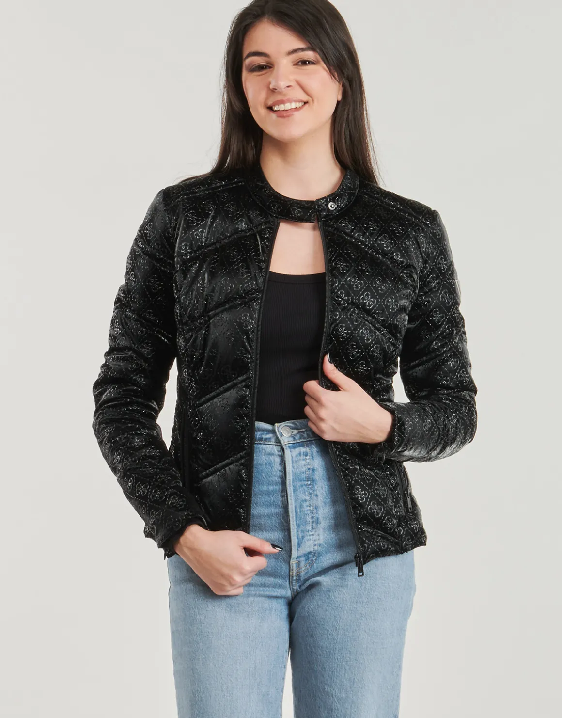 Guess - NEW VONA