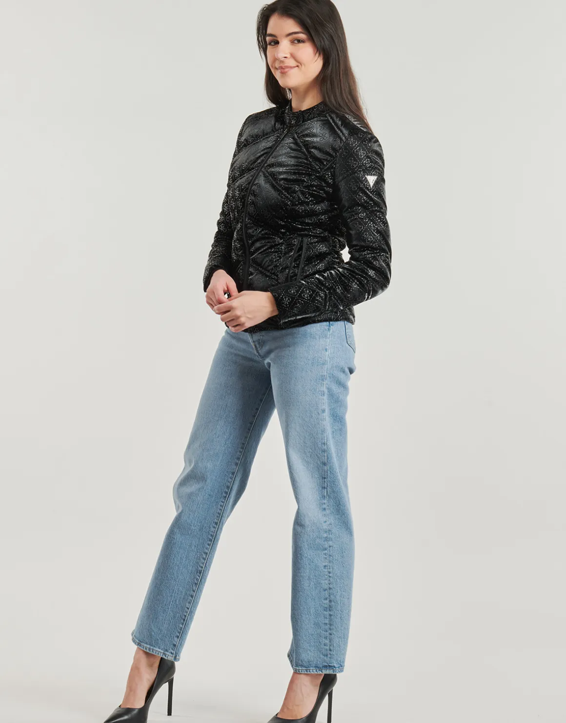 Guess - NEW VONA