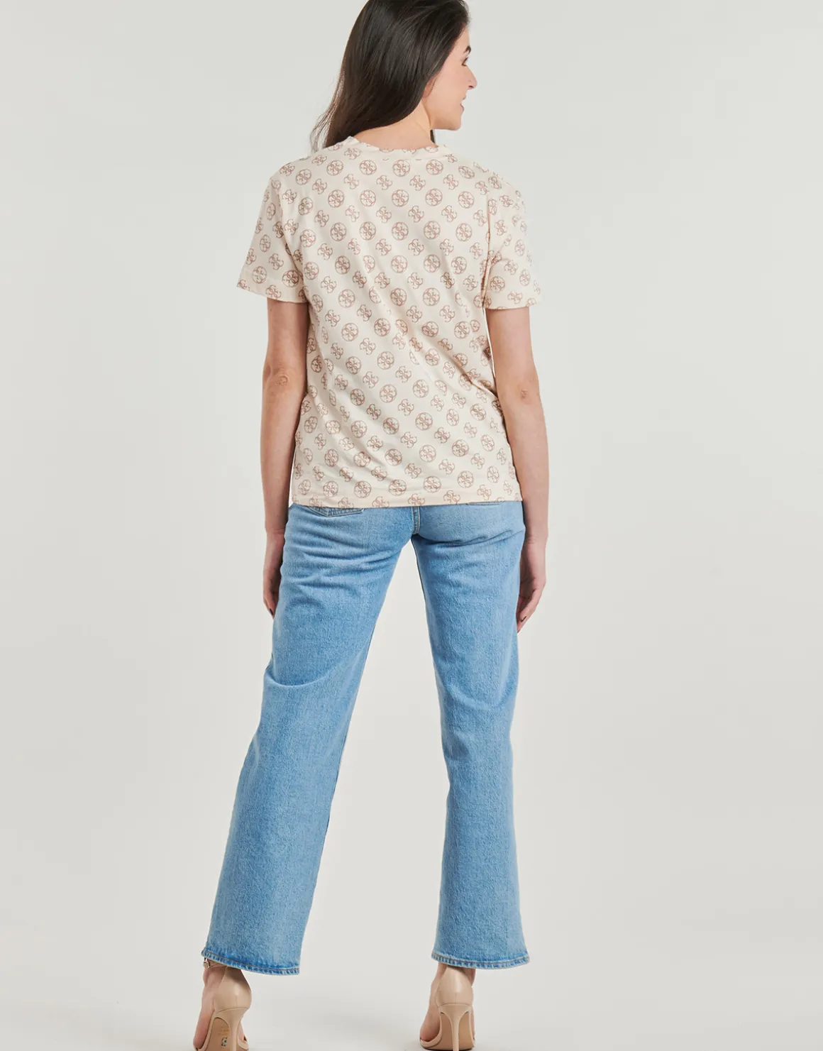Guess - NOMIE 4G