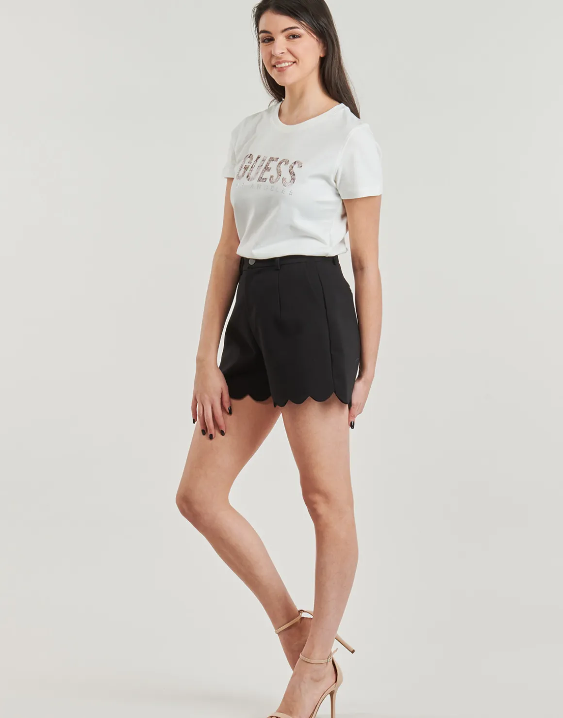 Guess - PYTHON LOGO