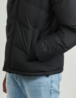Jack & Jones - JJWORLD