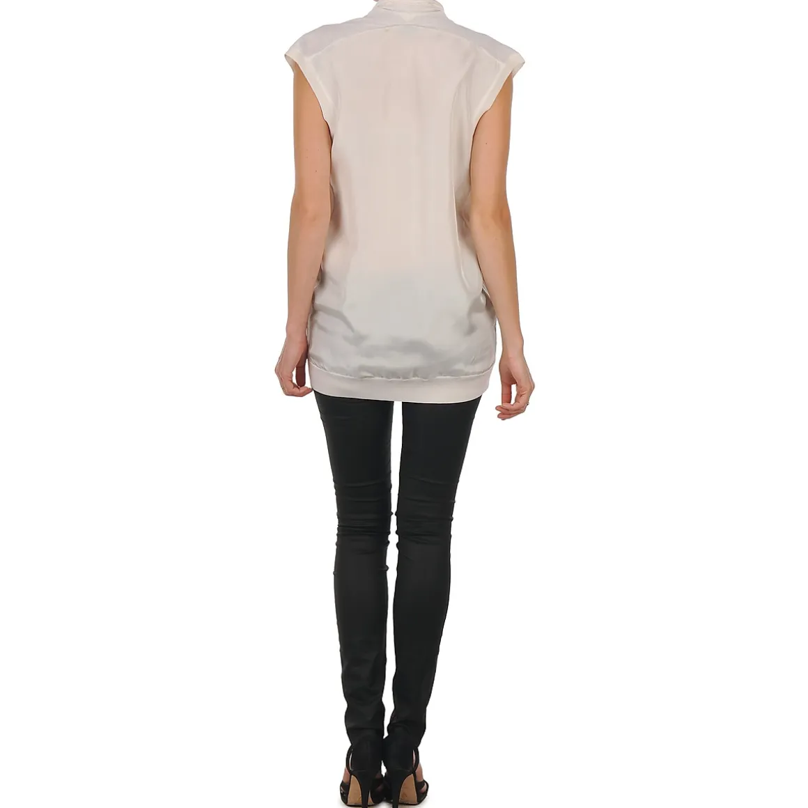 Joseph - V NK TUNIC