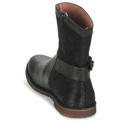 Kickers - CRICKET
