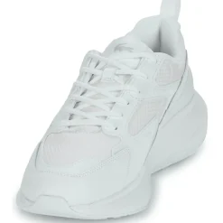 Lacoste - L003