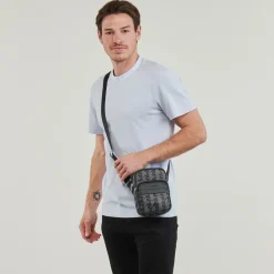 Lacoste - MONOGRAM