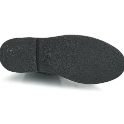 Levi's - TRACK