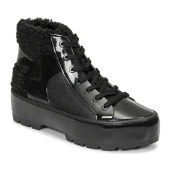 Melissa - MELISSA FLUFFY SNEAKER AD