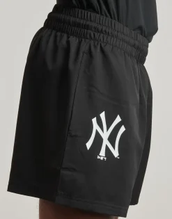 New-Era - LEAGUE ESSENTIALS SHORT