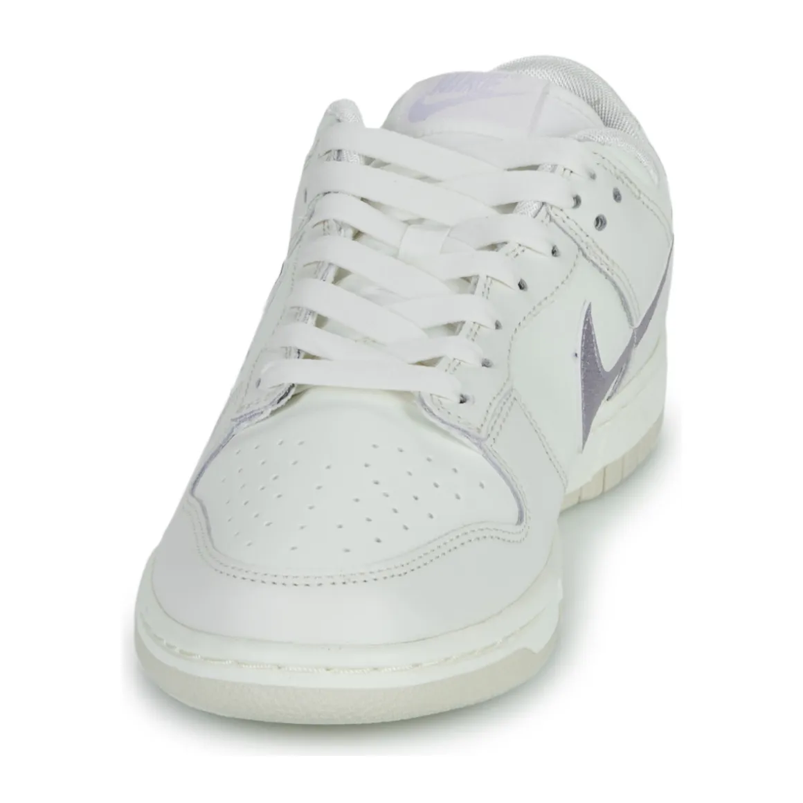 Nike - DUNK LOW