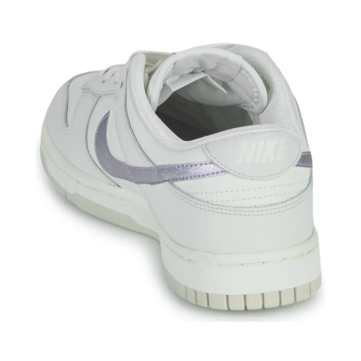 Nike - DUNK LOW