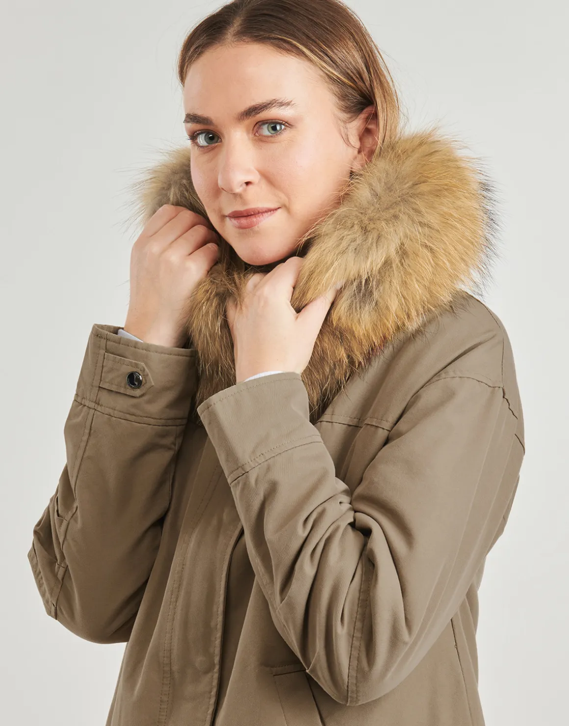 Oakwood - SYMA (raccon fur)