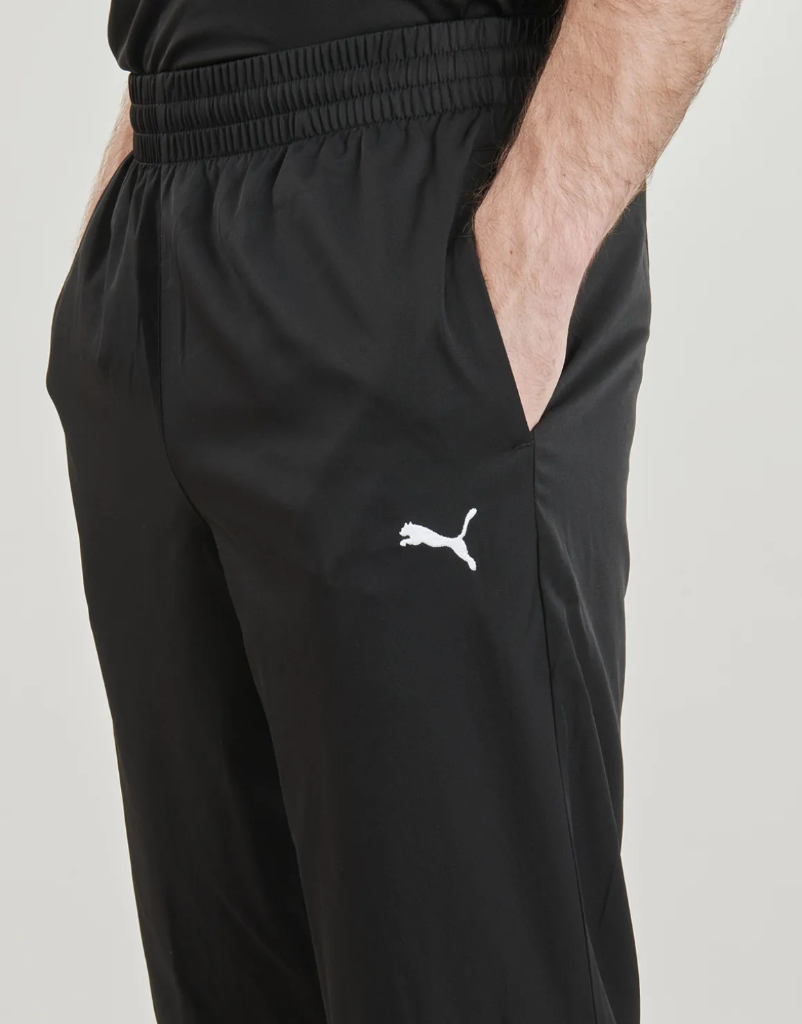 Puma - ESS WOVEN PANTS