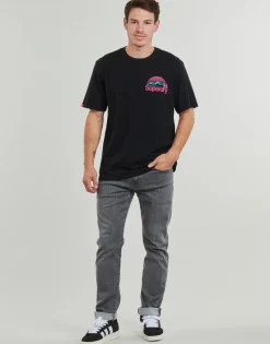 Superdry - CORE LOGO GREAT OUTDOORS CHEST