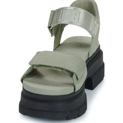 UGG - ASHTON ANKLE
