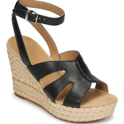 UGG - CAREENA