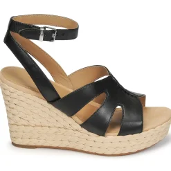 UGG - CAREENA