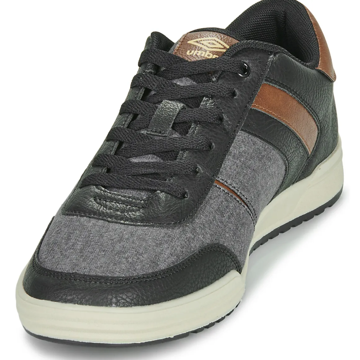 Umbro - UM PACCO