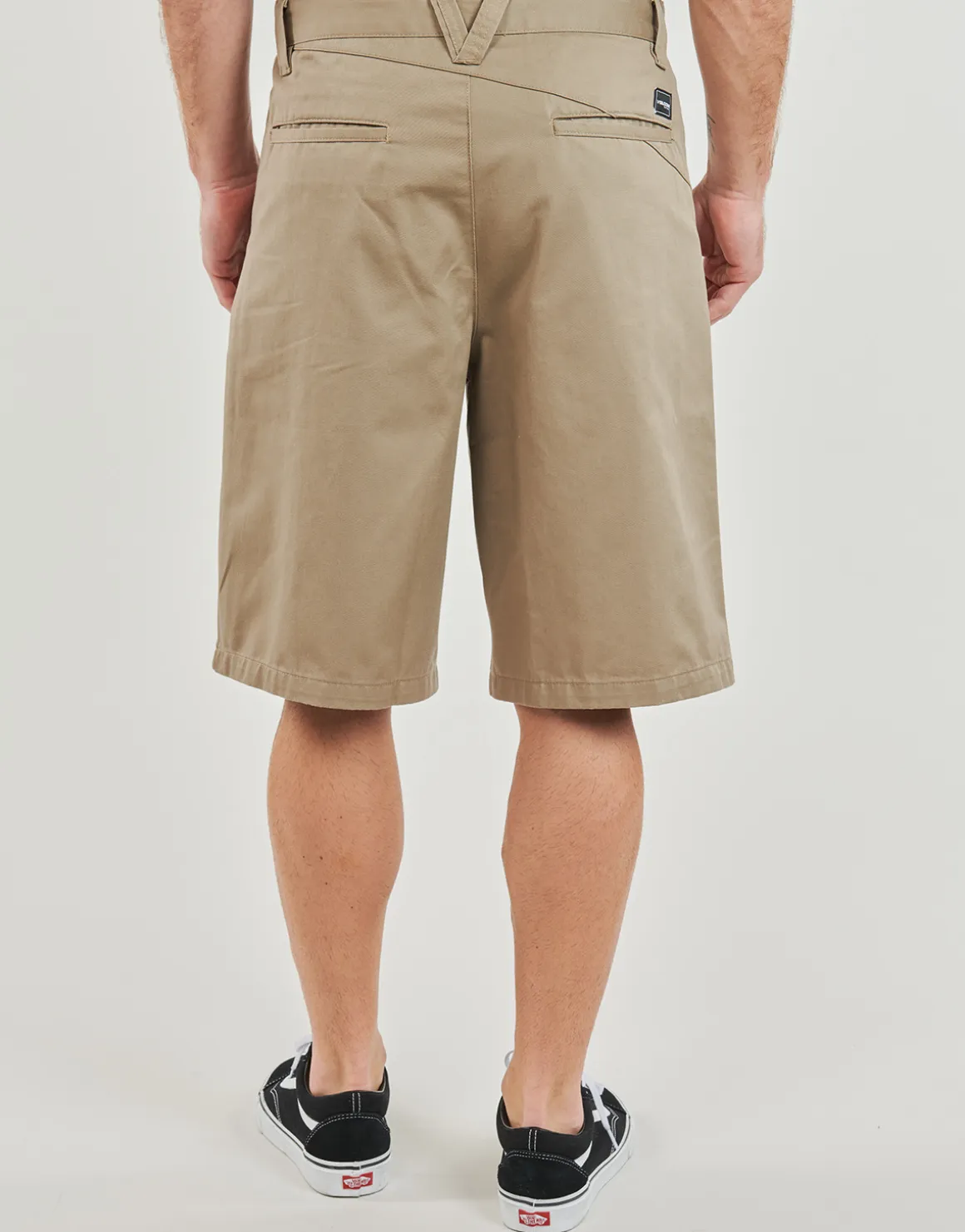 Volcom - LOOSE TRUCK SHORT